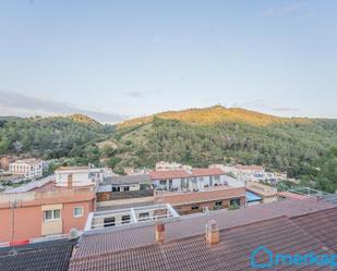 Exterior view of Flat for sale in Sant Climent de Llobregat  with Terrace, Storage room and Balcony