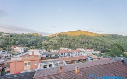 Außenansicht von Wohnung zum verkauf in Sant Climent de Llobregat mit Terrasse und Balkon