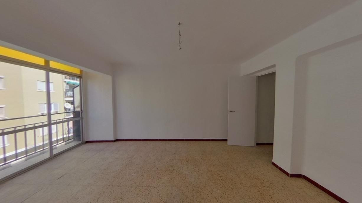 Piso en venta en  Palma de Mallorca con Balcón