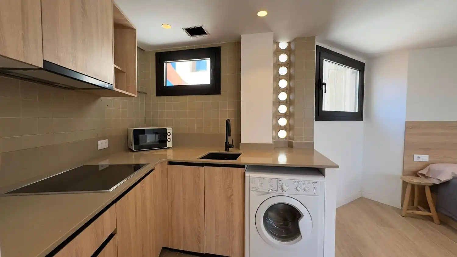Kitchen of Flat for rent in Barcelona  with Air Conditioner and Terrace