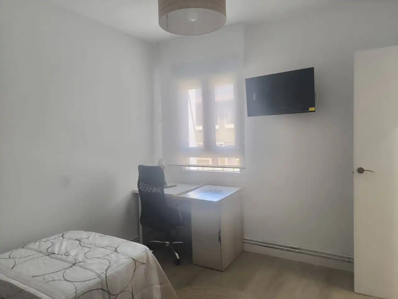 Bedroom of Flat for rent in León Capital   with Heating