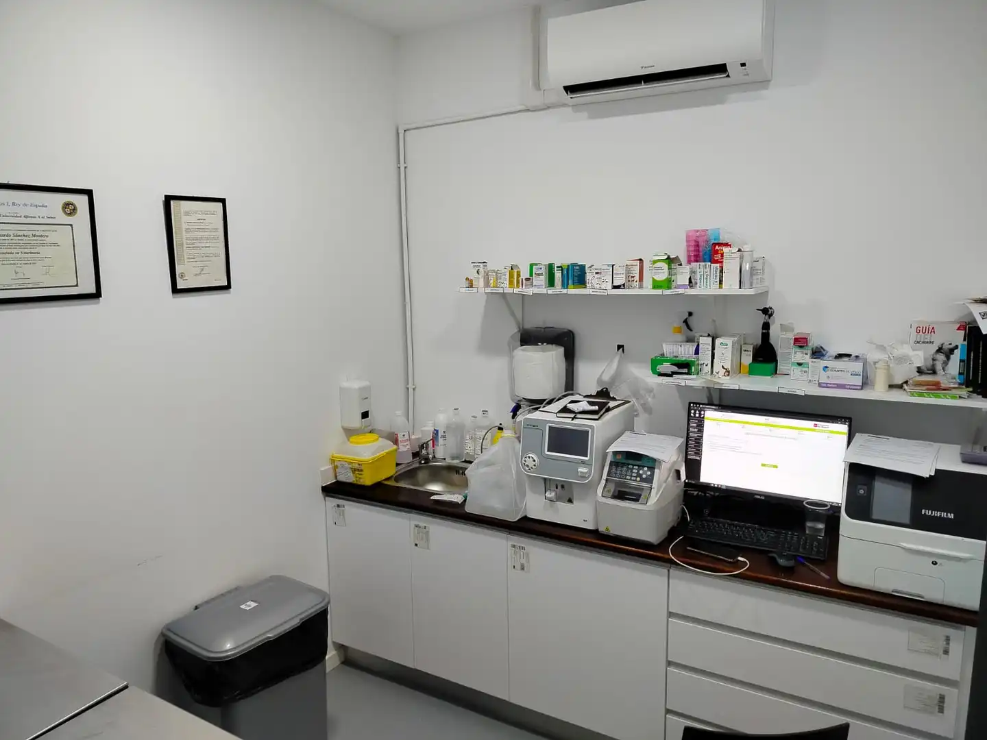 Nave industrial en traspaso en Parla con Calefacción