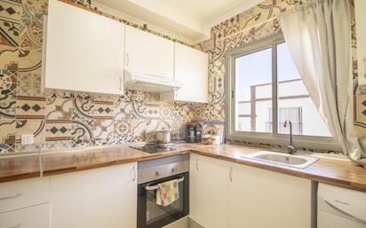 Kitchen of Flat for sale in Granadilla de Abona  with Terrace, Storage room and Balcony