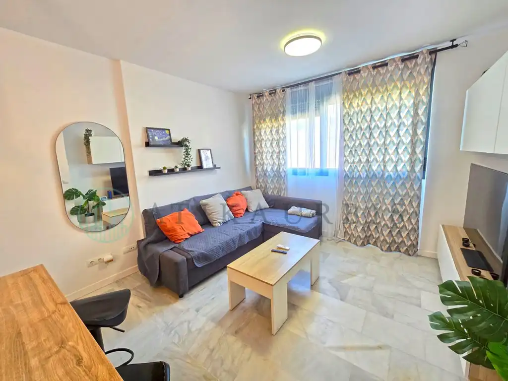 Wohnzimmer von Wohnung zur Miete in Torremolinos mit Klimaanlage, Möbliert und Ofen