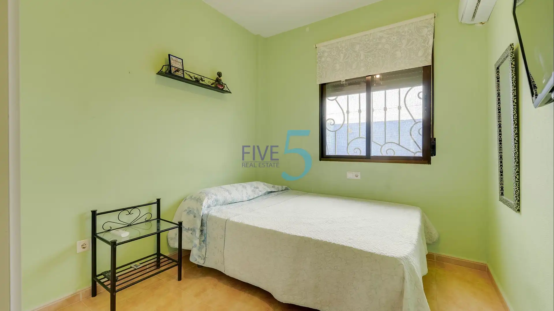 Bedroom of Flat for sale in Daya Nueva  with Terrace, Swimming Pool and Balcony
