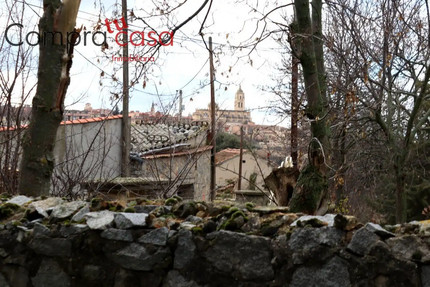 Vista exterior de Casa o xalet en venda en Segovia amb Calefacció, Jardí privat i Terrassa
