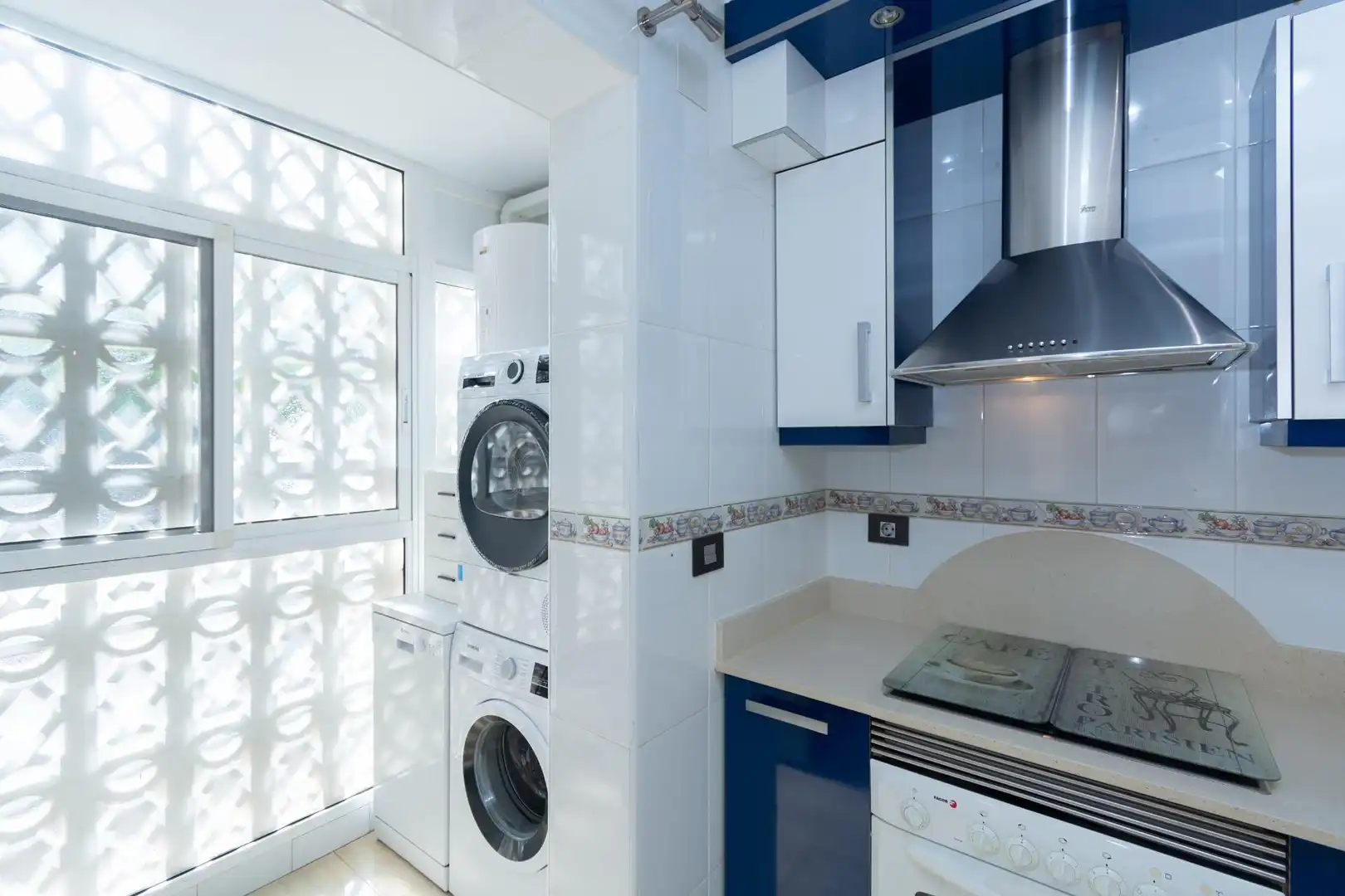 Cocina de Piso en venta en Cartagena con Aire acondicionado, Trastero y Amueblado