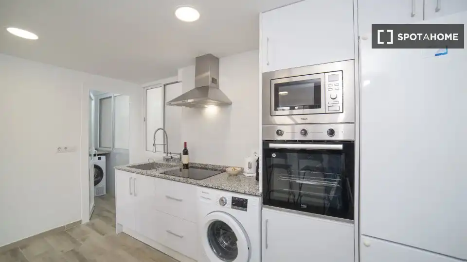 Habitación en El Cabanyal - El Canyamelar