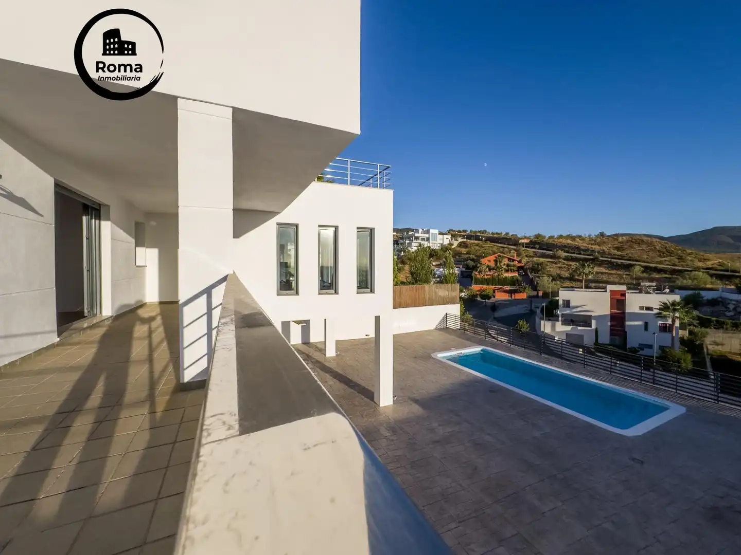 Terraza de Casa o chalet en venta en La Zubia con Aire acondicionado, Calefacción y Jardín privado