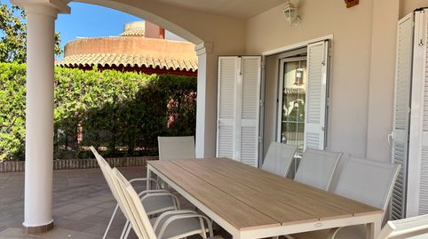 Foto 5 de Casa o xalet de lloguer a Paseo Barranco del Moro, Islantilla Golf, Islantilla