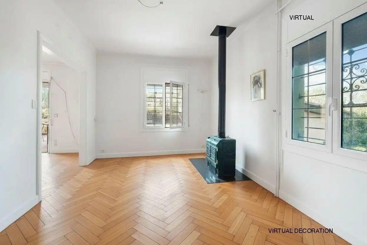 Sala de estar de Casa o chalet en venta en Sant Pere Pescador con Aire acondicionado, Calefacción y Jardín privado