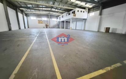 Aparcament de Nau industrial de lloguer en Mos amb Alarma