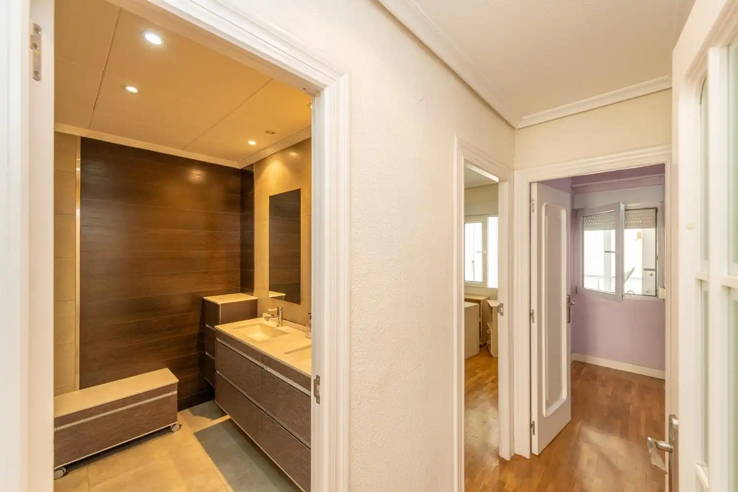 Badezimmer von Wohnung zur Miete in Alicante / Alacant mit Klimaanlage