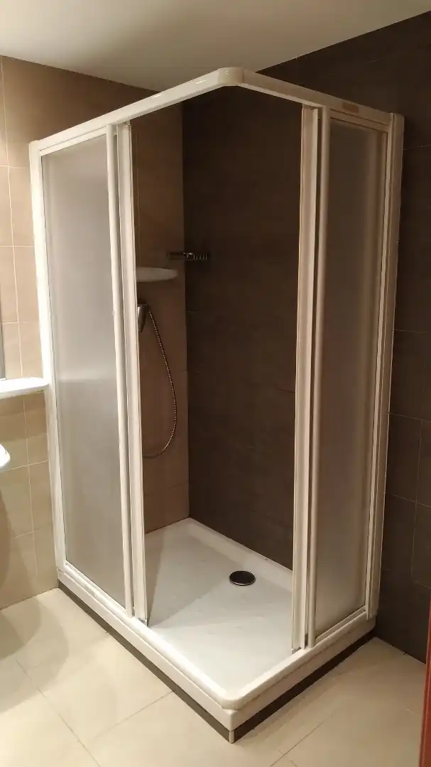 Bathroom of Flat for rent in Lleida  with Air Conditioner, Heating and Furnished
