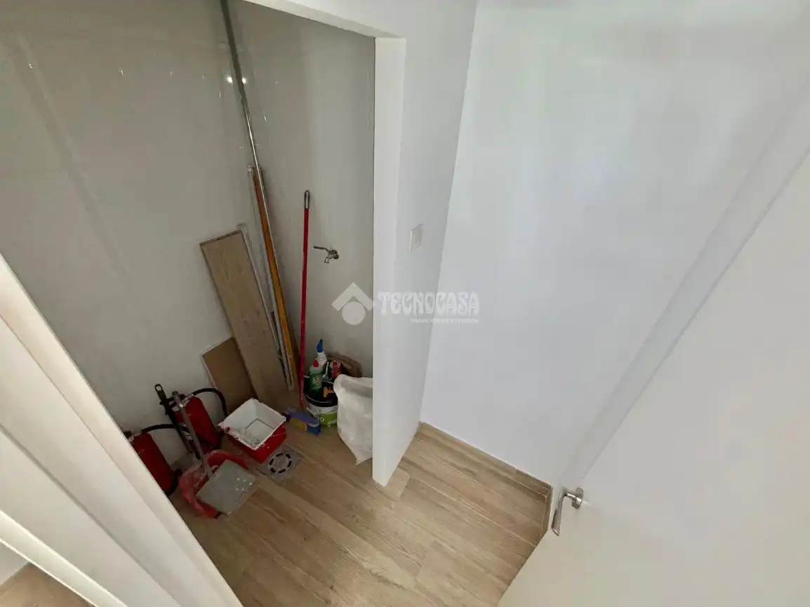 Bedroom of Commercial properties for sale in Madrid  with Air Conditioner