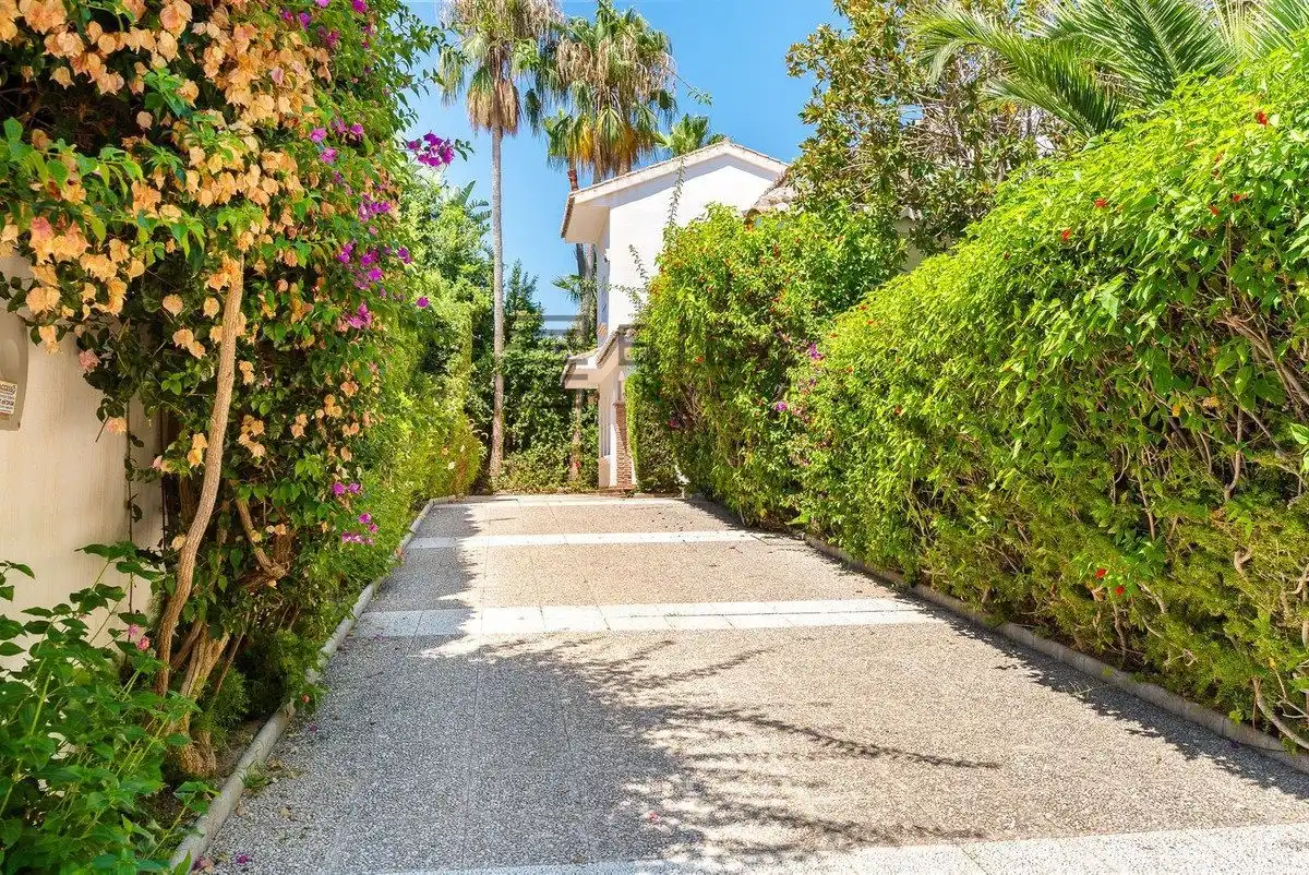 Villa avec piscine à vendre à Calahonda, imagen 42