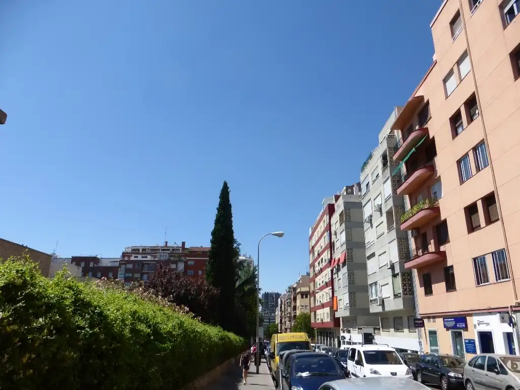 Außenansicht von Wohnung zum Verkauf in Madrid mit Klimaanlage, Heizung und Parkett
