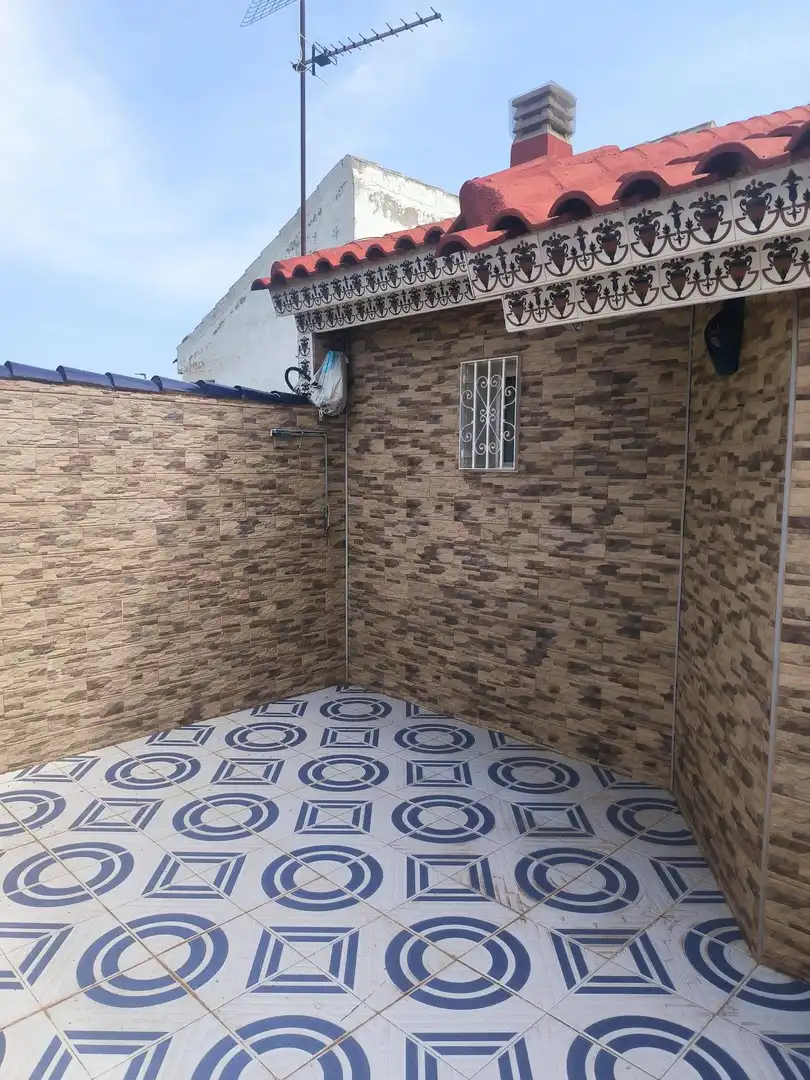 Vista exterior de Casa o xalet en venda en Los Alcázares amb Aire condicionat, Terrassa i Moblat