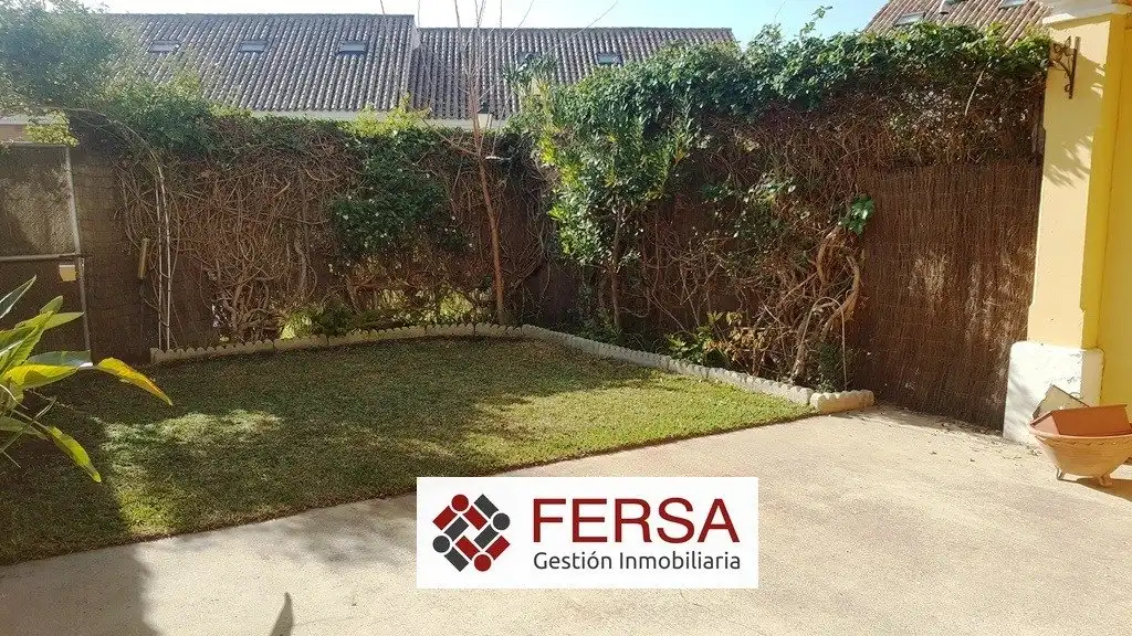 Garden of Detached homes for sale in El Puerto de Santa María  with Air Conditioner, Heating and Private garden