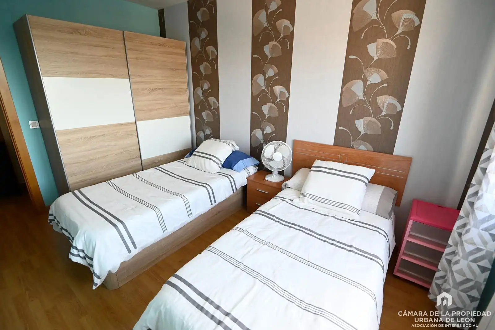 Habitación de Piso de alquiler en León Capital  con Calefacción, Terraza y Amueblado