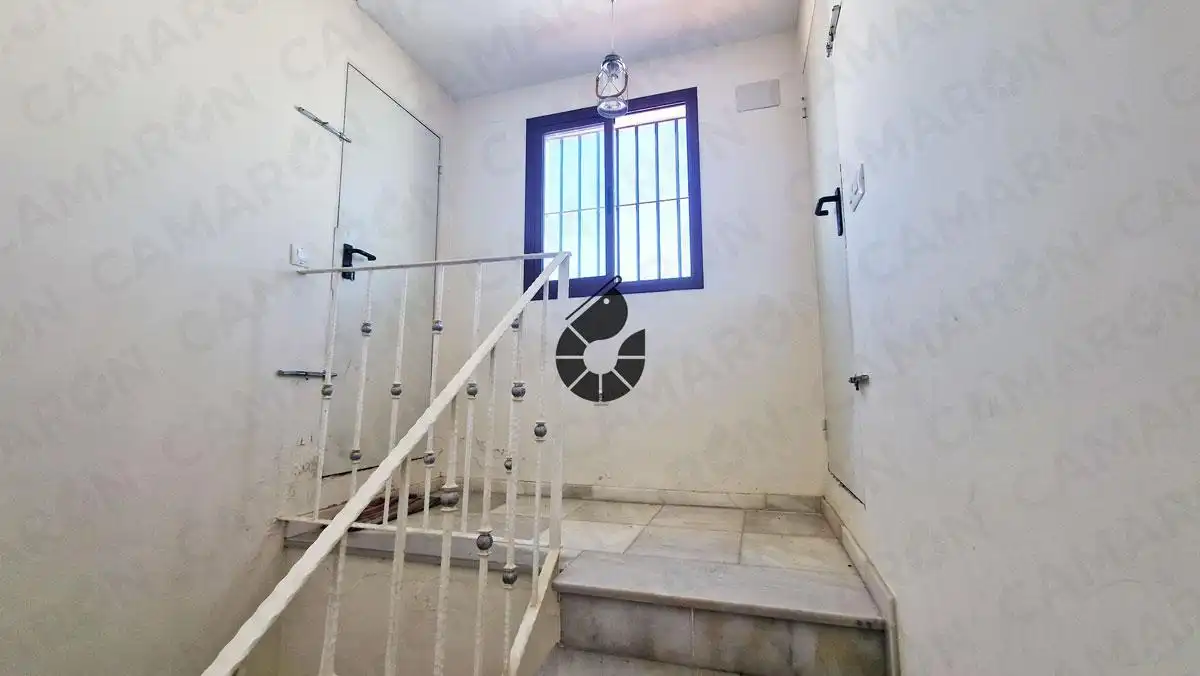 Casa adosada en venda en Coria del Río amb Terrassa i Traster