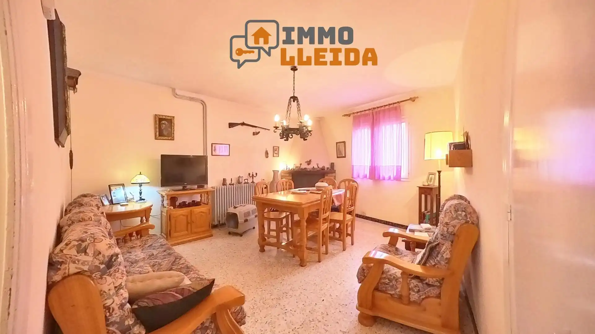Vista exterior de Casa adosada en venta en Camarasa con Calefacción, Terraza y Trastero