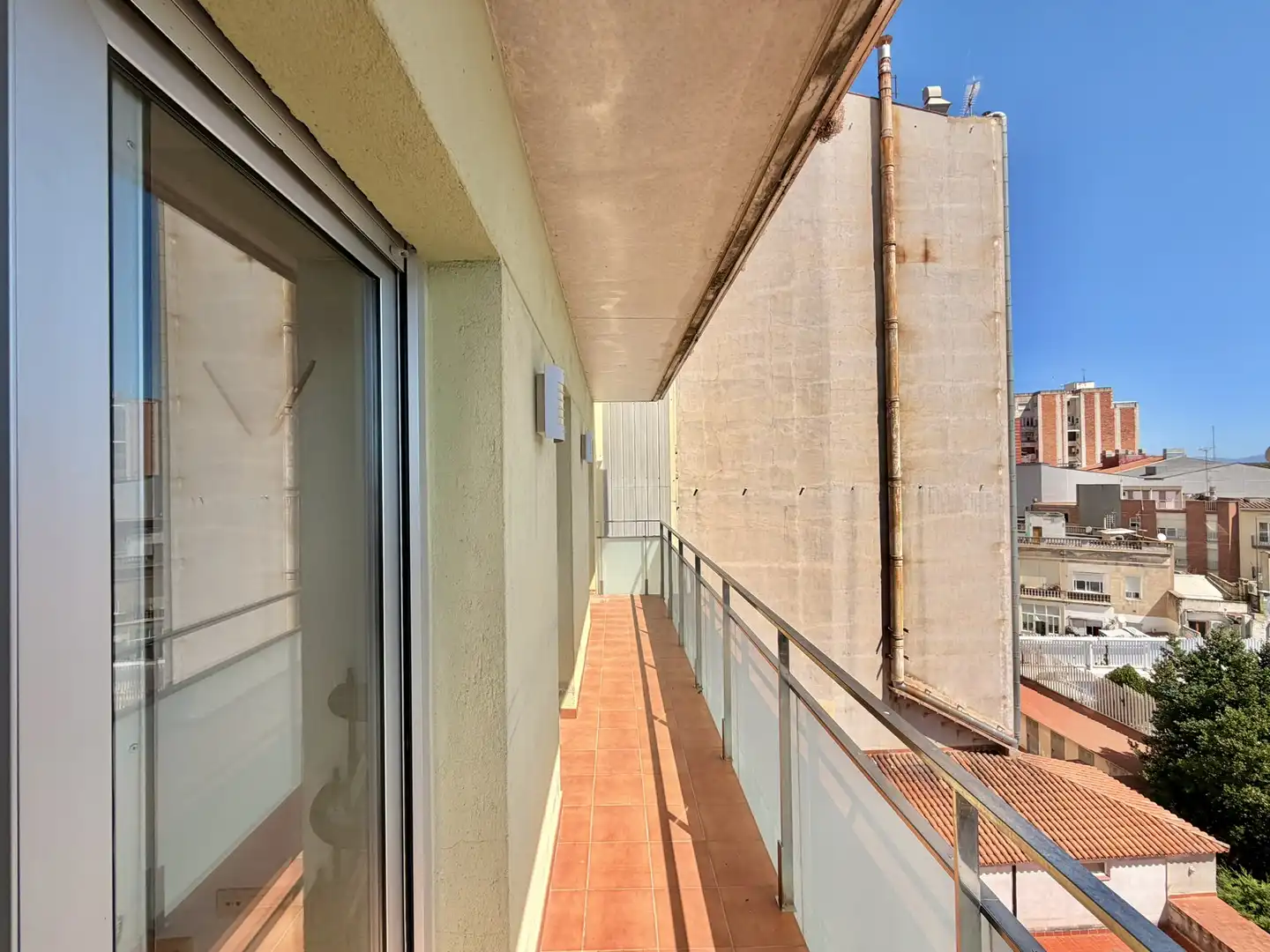 Terraza de Piso en venta en Figueres con Calefacción, Terraza y Horno