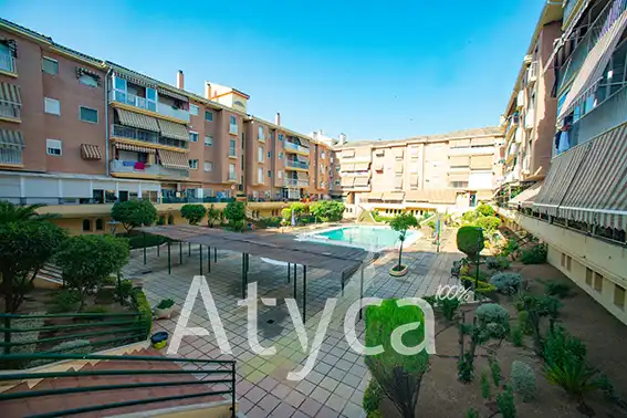 Planta baja de alquiler en Calle del Deporte, 2, Poniente-Norte - Miralbaida - Parque Azahara