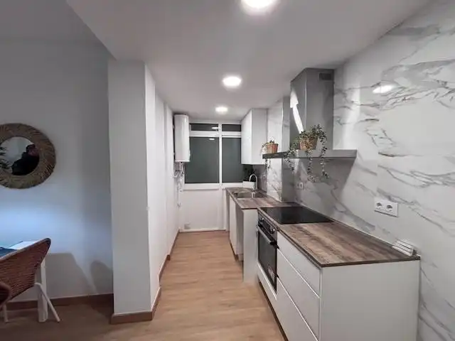 Piso en venta en Avenida Gran Via de les Corts Catalanes, Hostafrancs