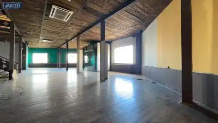 Business premises for sale in Estación - Los Manantiales, imagen 2