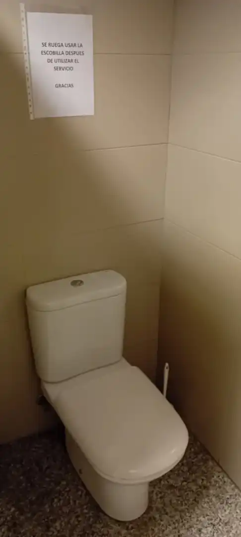 Baño de Oficina de alquiler en Berrioplano / Berriobeiti con Aire acondicionado y Calefacción
