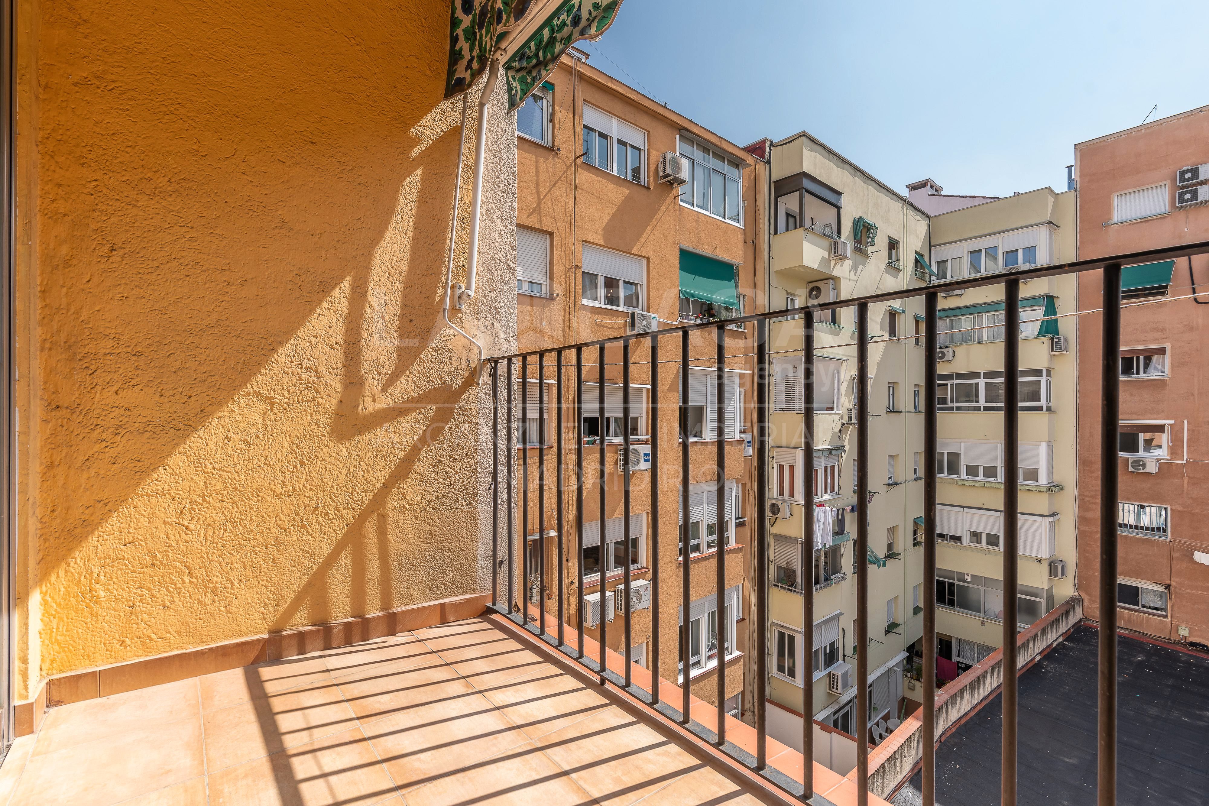 Terrassa de Pis en venda en  Madrid Capital amb Calefacció i Terrassa