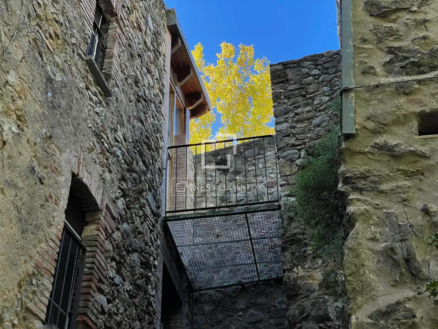 Maison rustique avec terrasse à vendre à Sant Llorenç de la Muga, imagen 8