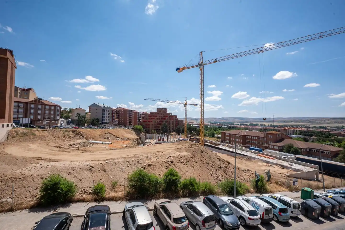 Vista exterior de Pis en venda en Ávila amb Calefacció, Parquet i Terrassa
