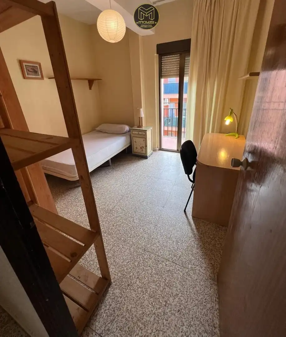 Schlafzimmer von Wohnung zum Verkauf in Linares mit Klimaanlage, Terrasse und Abstellraum