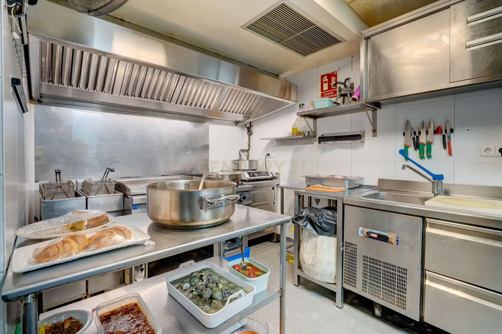 Kitchen of Commercial properties for sale in Lekunberri