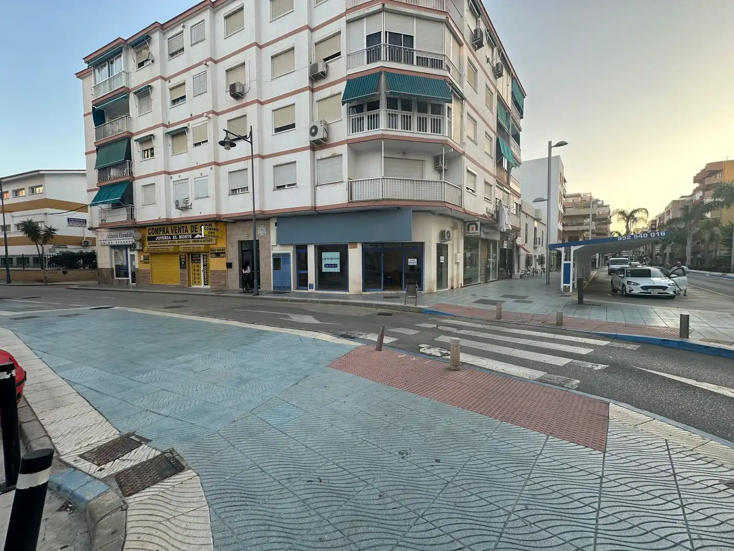 Commercial properties for rent in Poniente - Faro