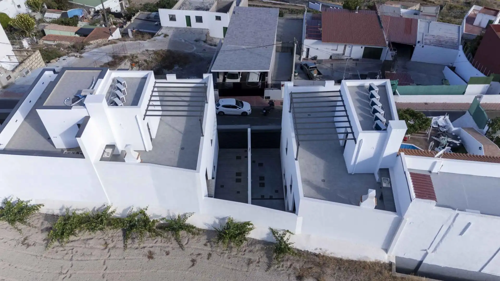 Vista exterior de Casa adosada en venta en San Miguel de Abona con Aire acondicionado, Jardín privado y Terraza