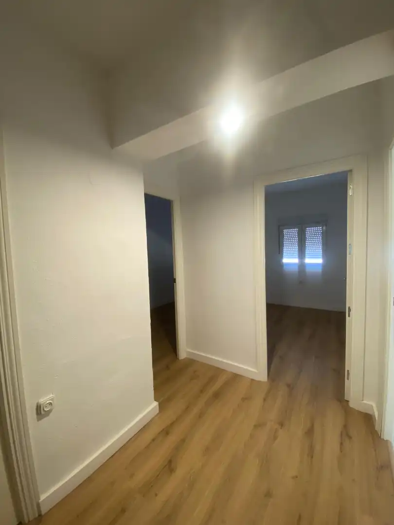 Wohnung zur Miete in Calle Pedro María Plano, Centro