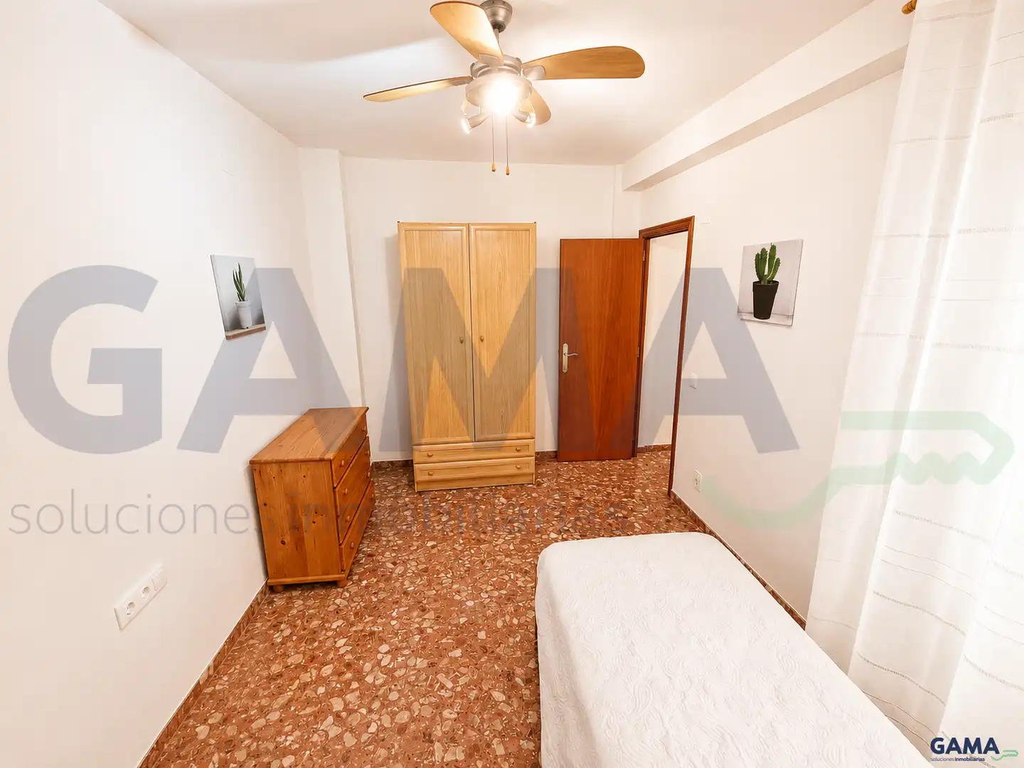 Habitación de Casa o chalet en venta en Alzira con Aire acondicionado, Trastero y Amueblado