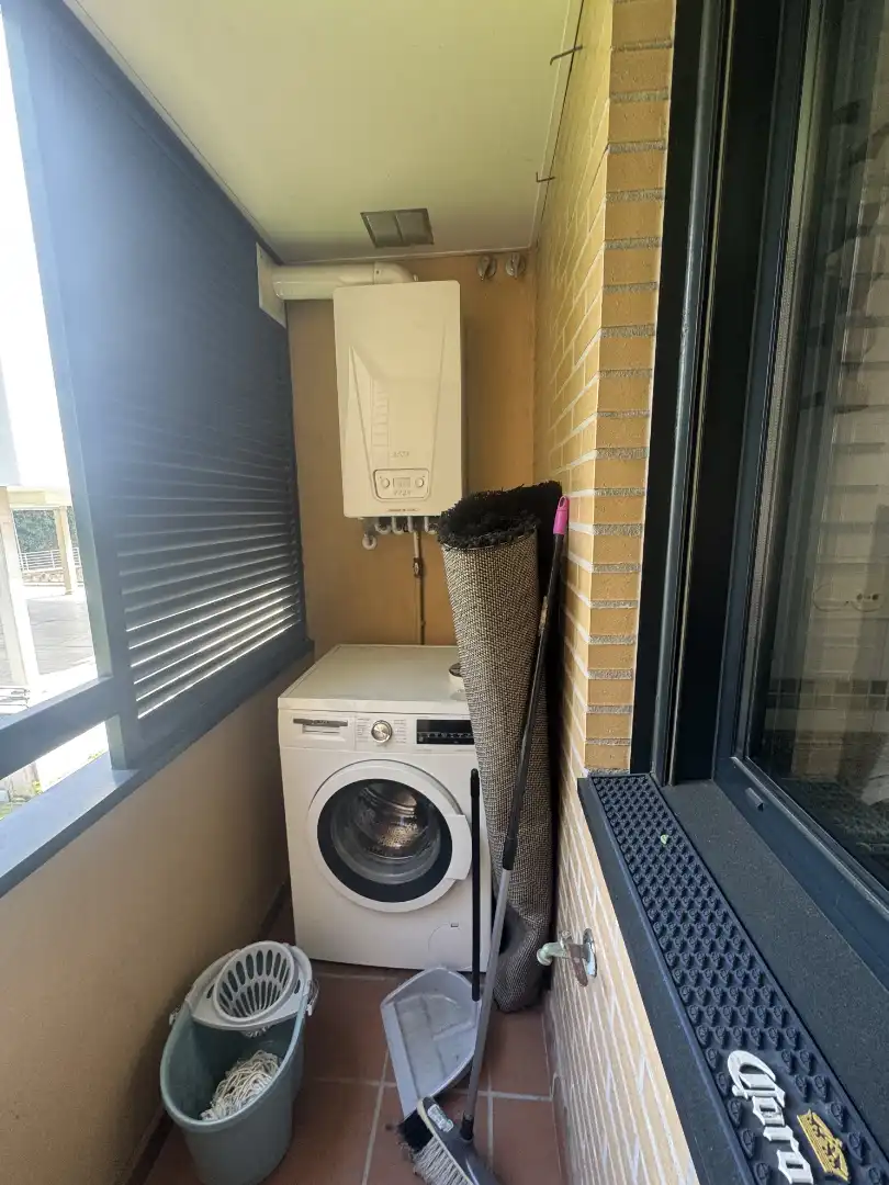 Terraza de Piso en venta en Avilés con Calefacción, Parquet y Terraza