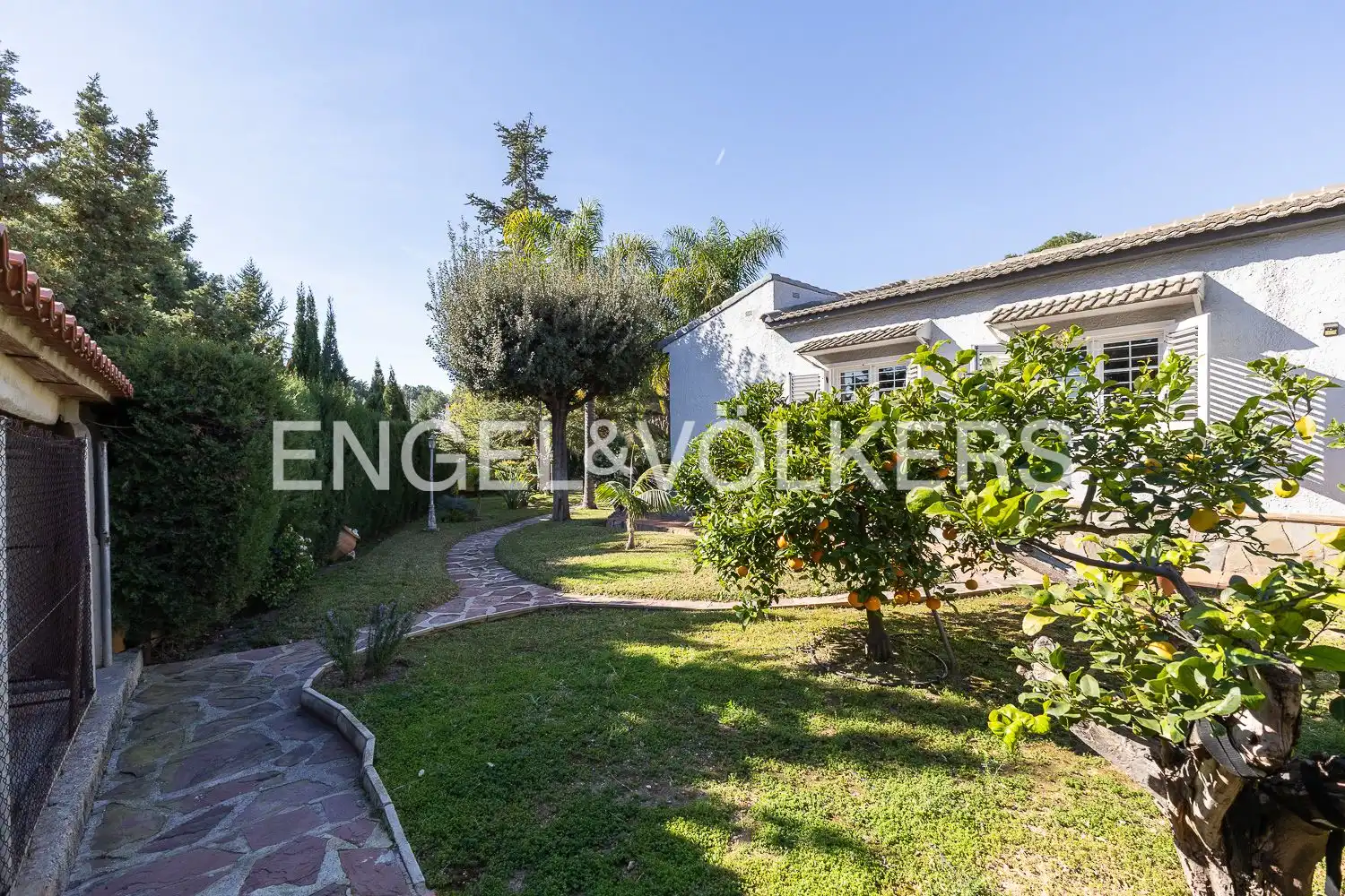 Exterior view of Houses for sale in Paterna  with Air Conditioner, Heating and Private garden