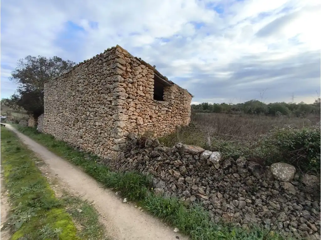Finca rústica en venda en Llubí