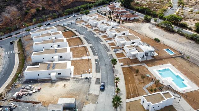 Casa-chalet en Venta en Paseo BLASCO IBAÑEZ en Costa Esuri