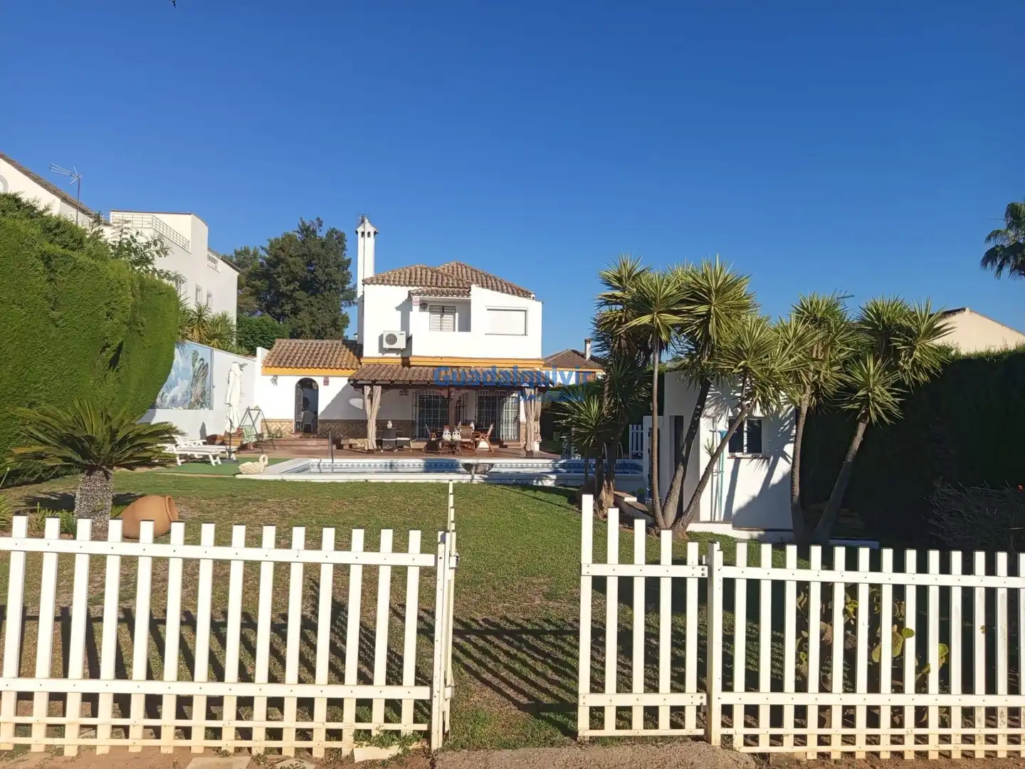 Chalet con piscina en venta en Cerros de Montequinto, imagen 38