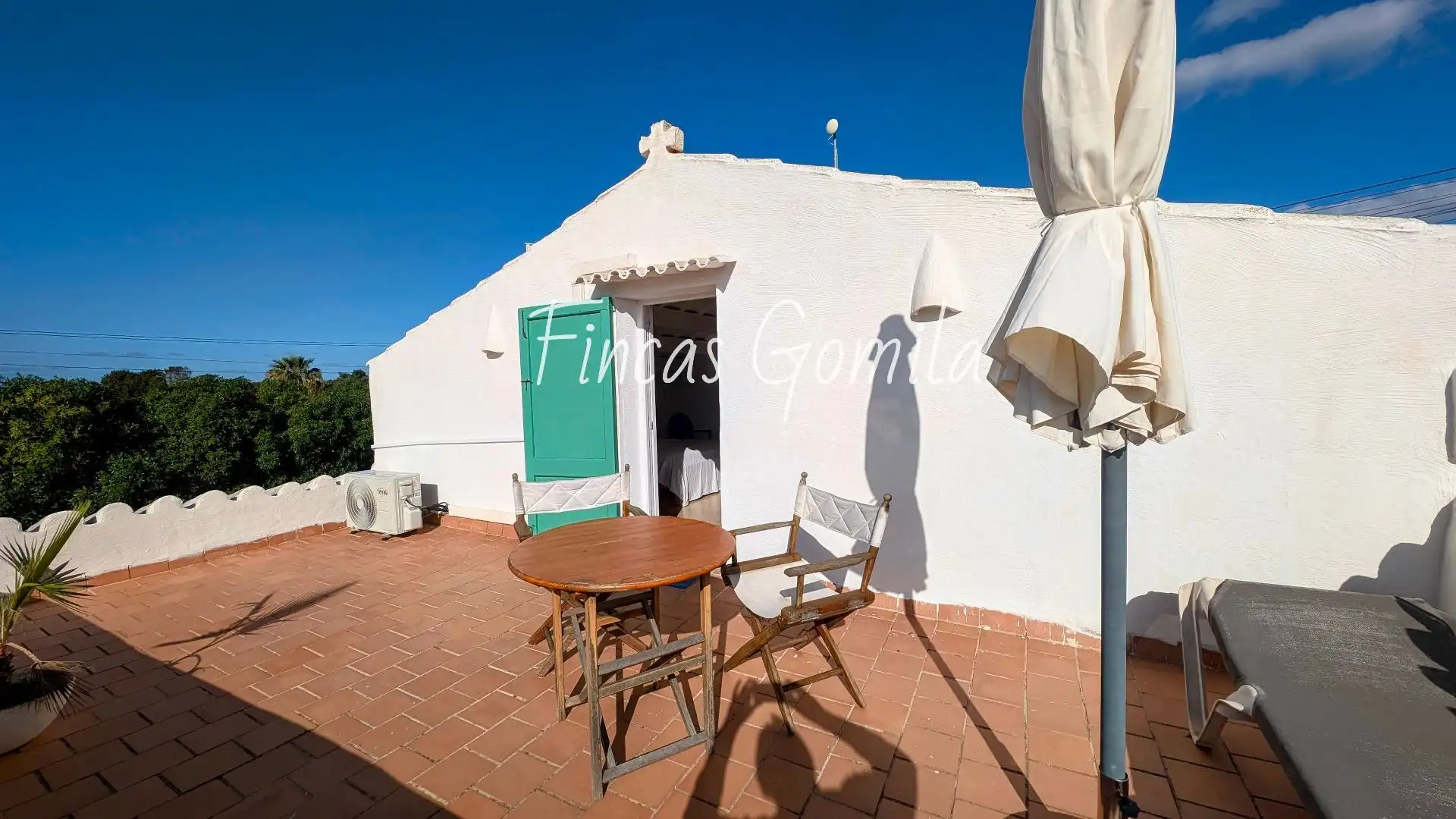 Terraza de Finca rústica en venta en Sant Lluís con Jardín privado