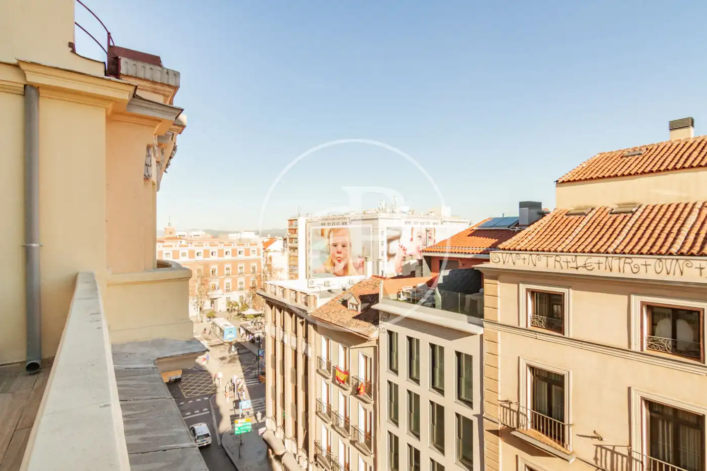 Vista exterior de Àtic de lloguer en Madrid amb Aire condicionat, Calefacció i Terrassa