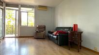 Living room of Flat for sale in Sant Boi de Llobregat  with Air Conditioner and Terrace