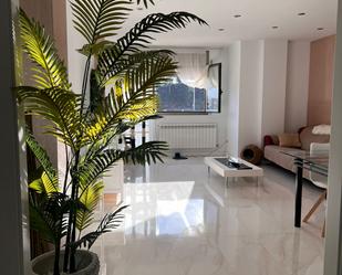 Living room of Flat for sale in Rosselló  with Air Conditioner, Heating and Terrace