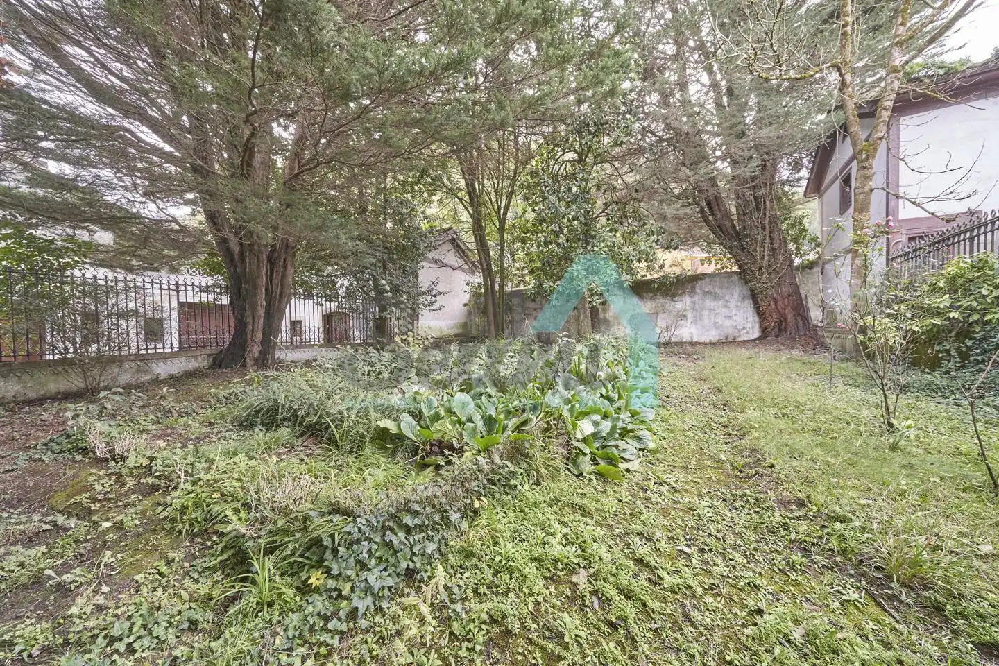 Casa o chalet en venta en Oviedo  con Jardín privado, Parquet y Terraza